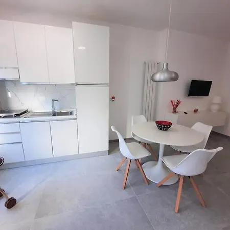 Apartment Incantevole Mare *